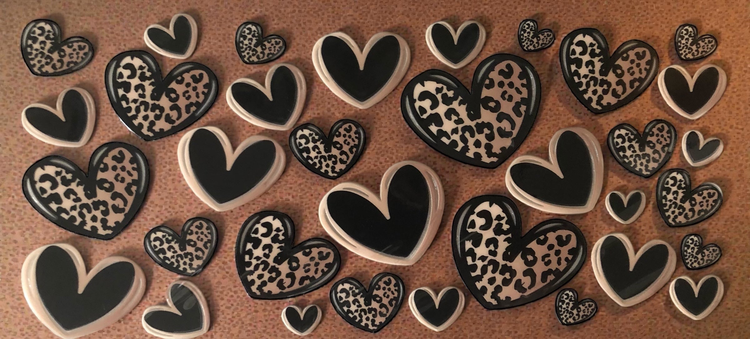 14 - Leopard Hearts